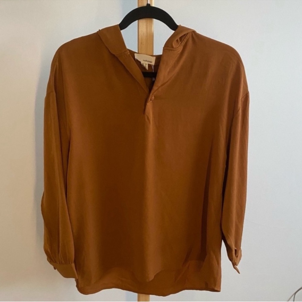 The Korner Long Sleeve Top New Pullover Size: US M